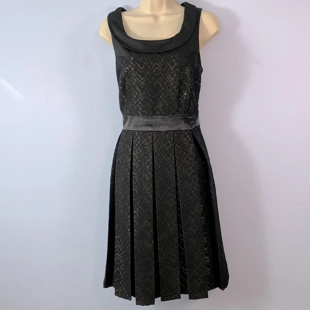 DEMOISELLE size 6 jacquard pleated midi dress black satin waist scoop neck